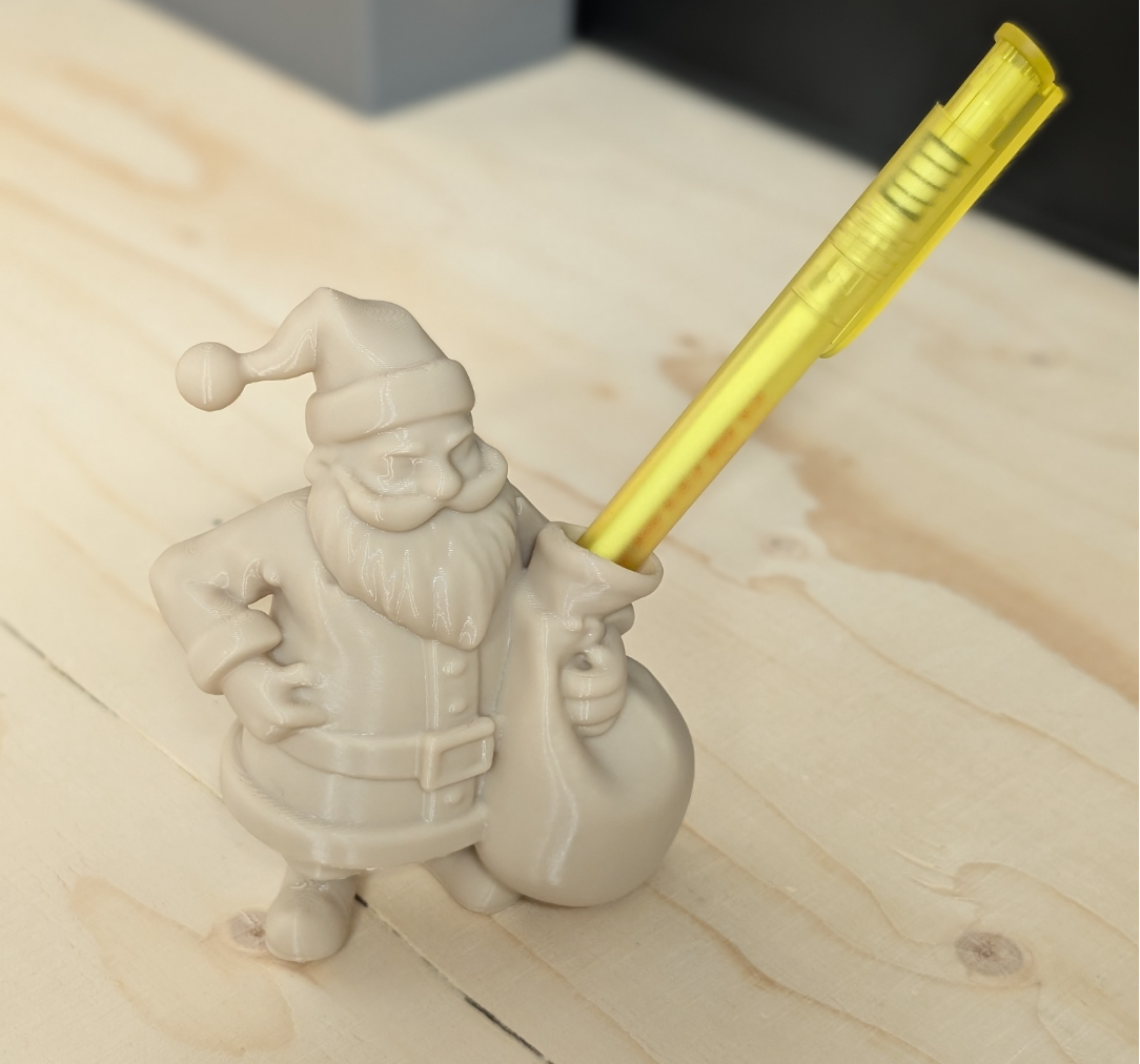 Santa Claus Pen holder