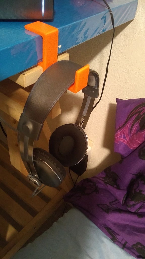 Headphone Holder
