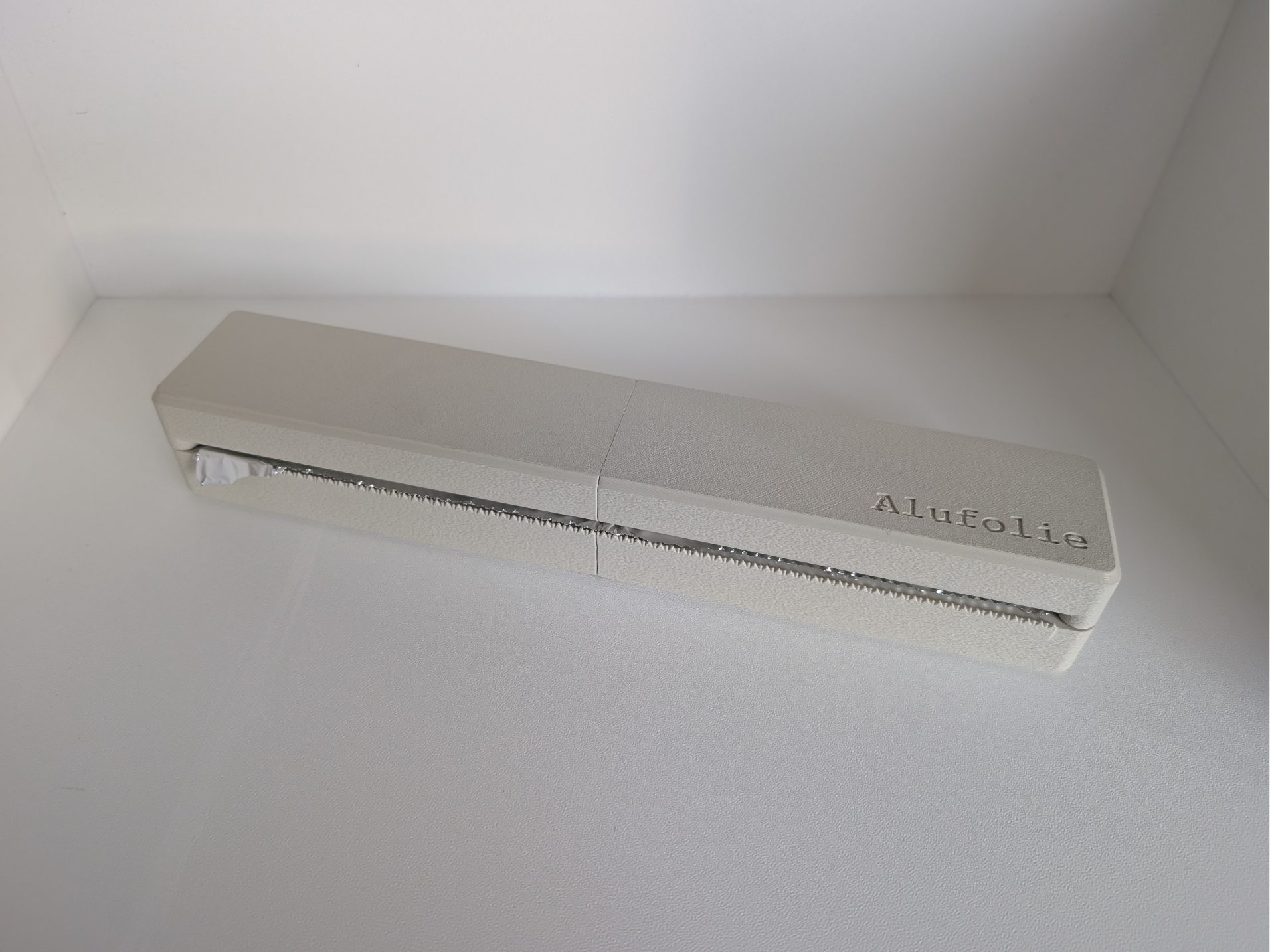 Foil Dispenser