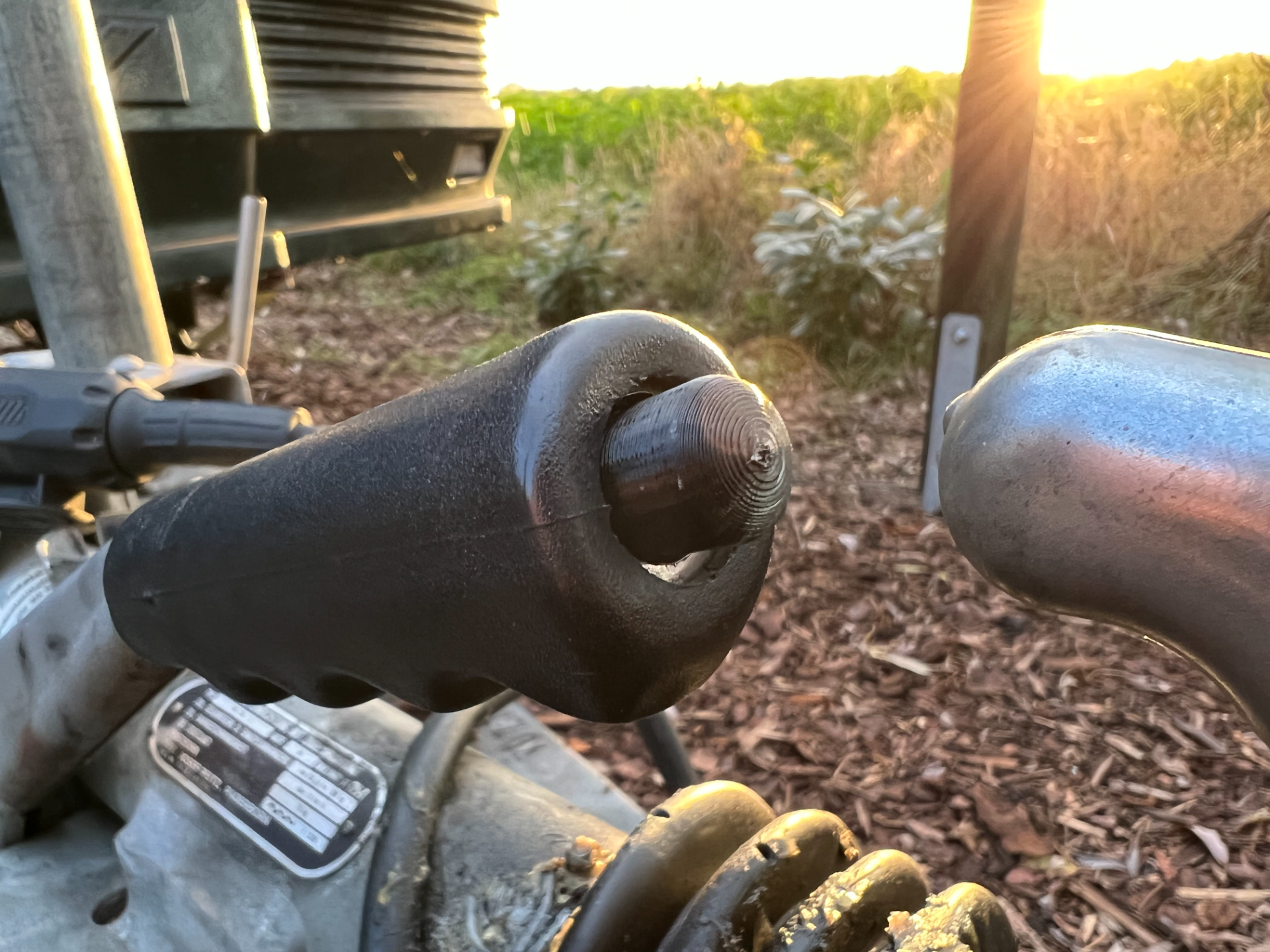 Trailer handbrake lever knob