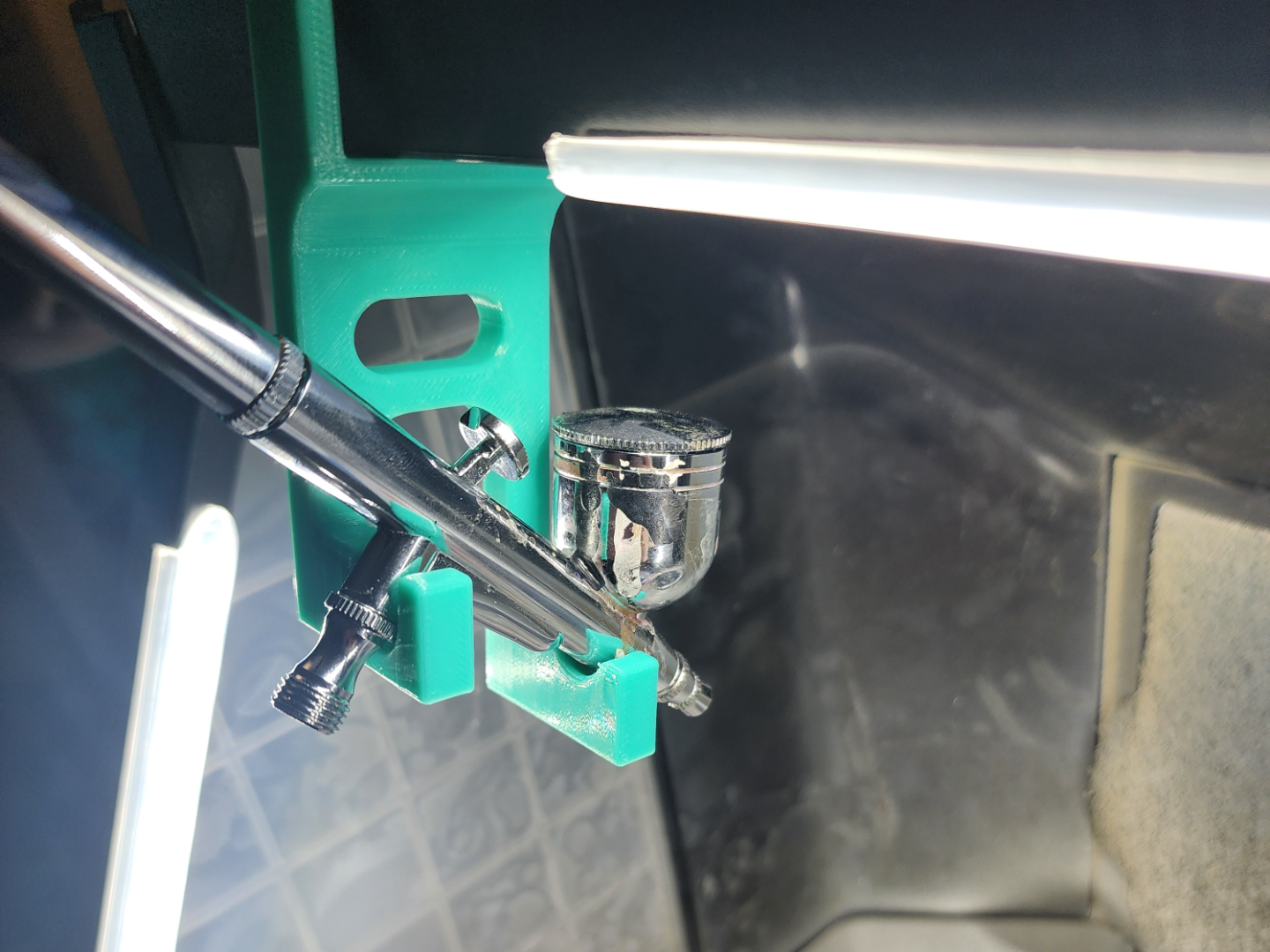 Airbrush Holder for Master airbrush Spray Booth