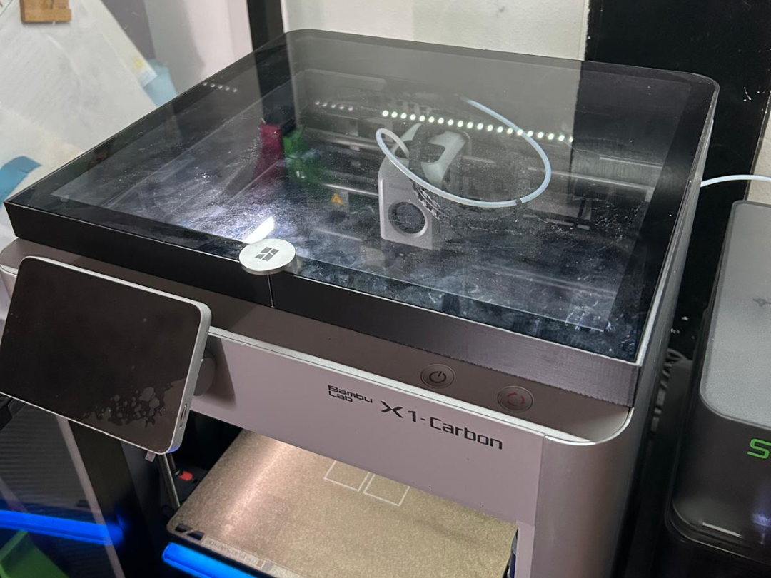 rialzo vetro bambulab x1c