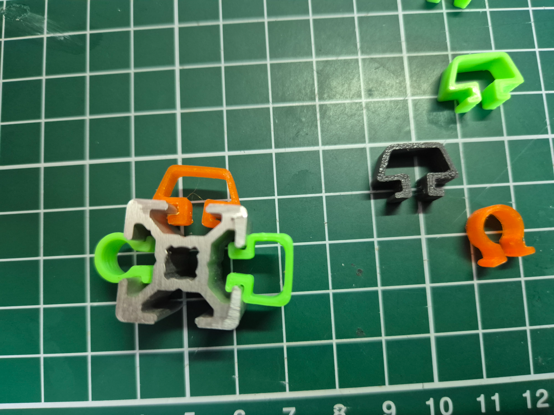 Cable clips for for 2020 profile