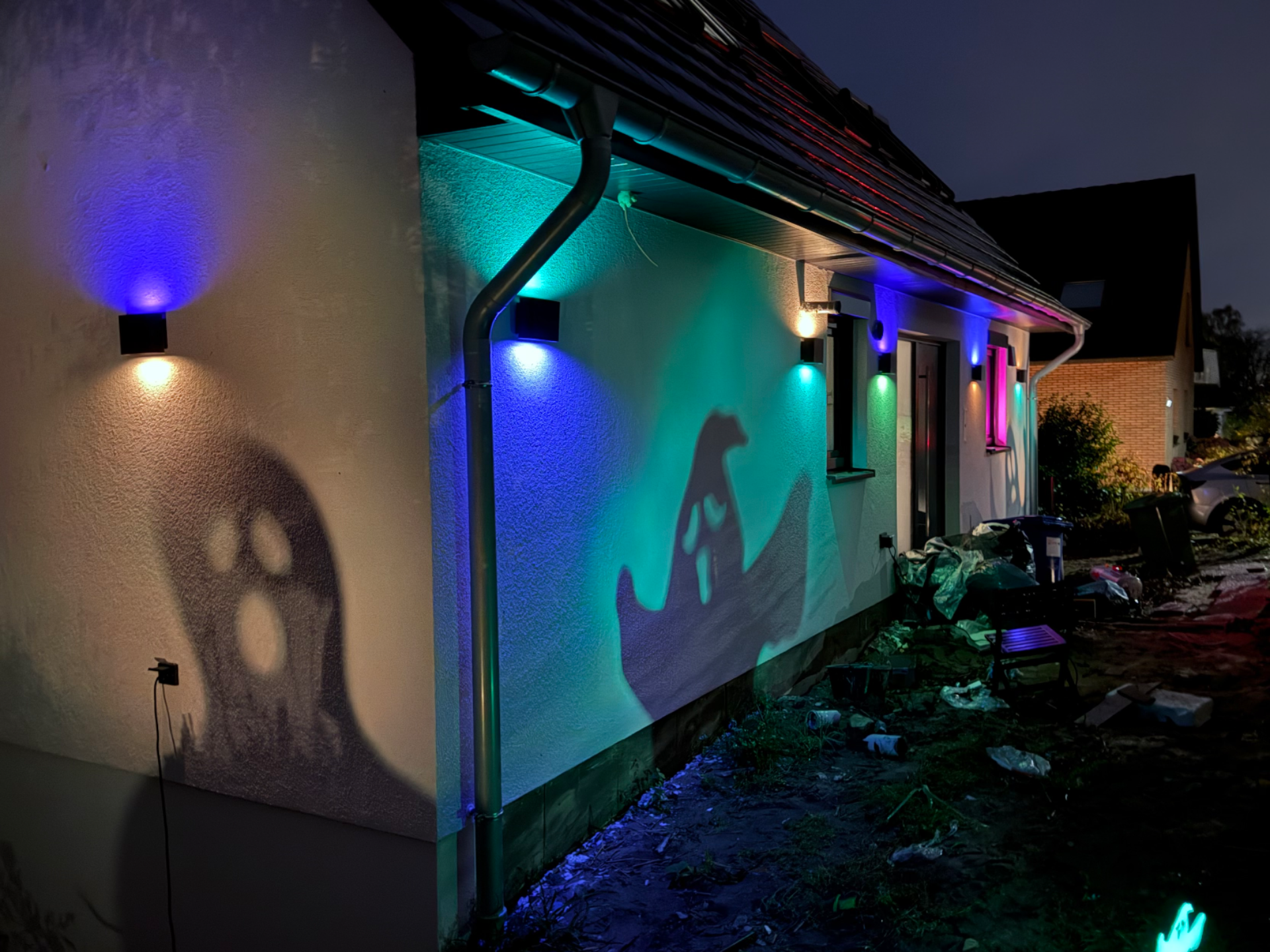Ghost Silhouette for Projection