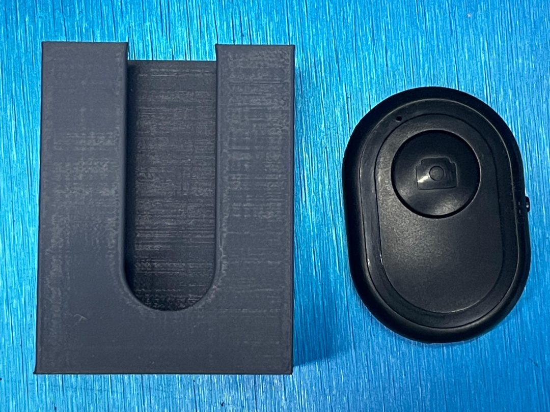 bluetooth button holder