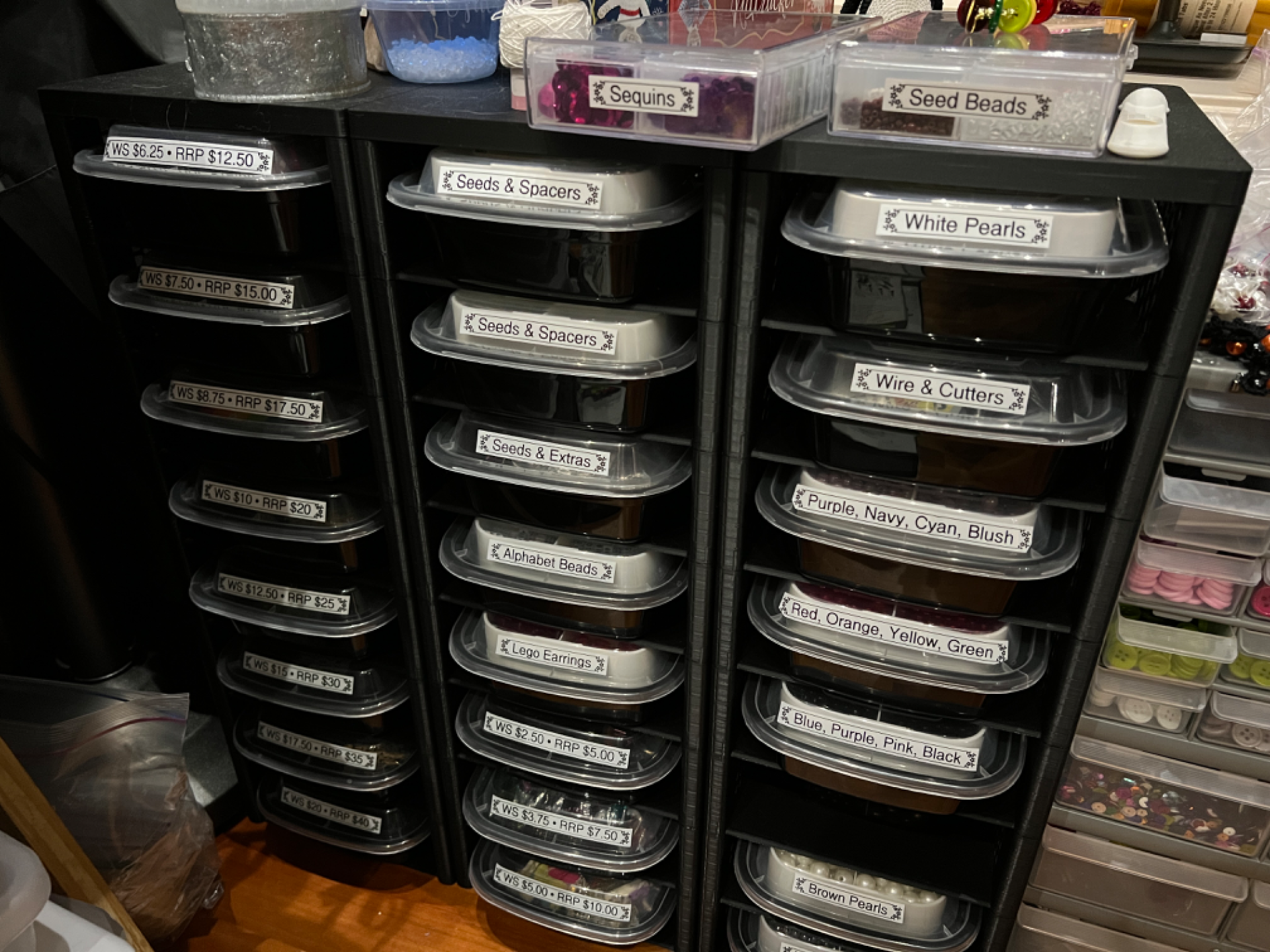 Take-out Container Stackable Shelves