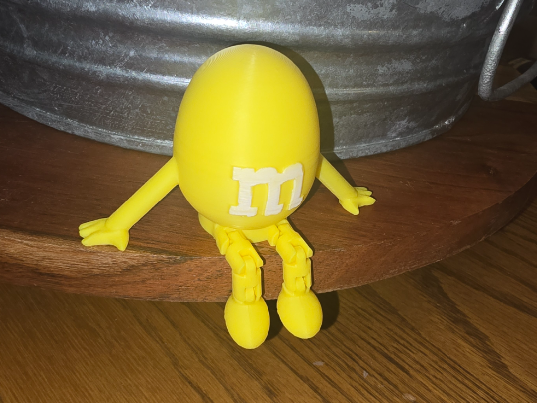 M&M Peanut Shelfie articulated legs