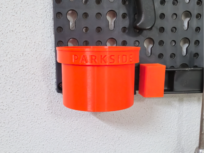 Parside Lidl peg board small trashcan