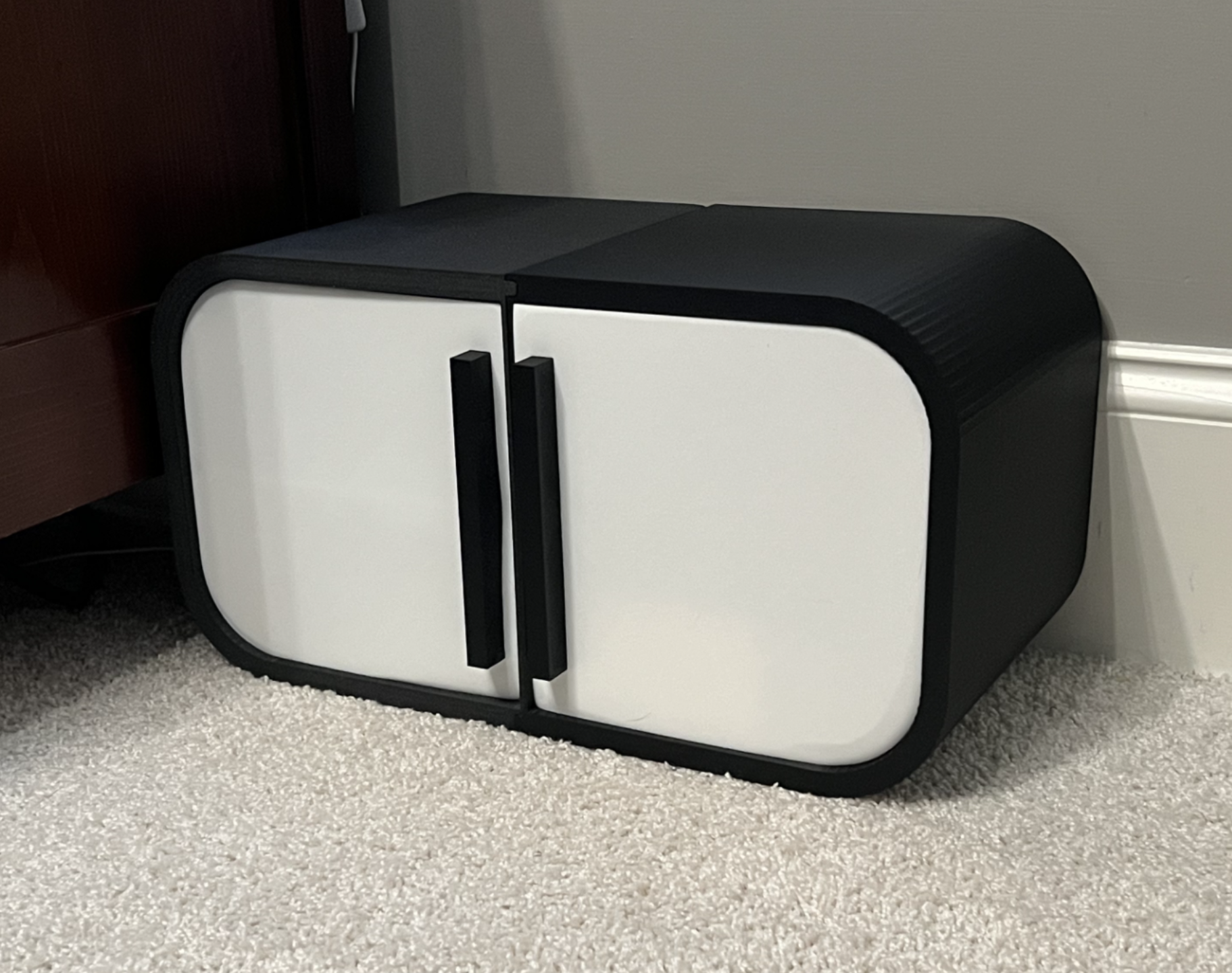 Pull Out Cabinet