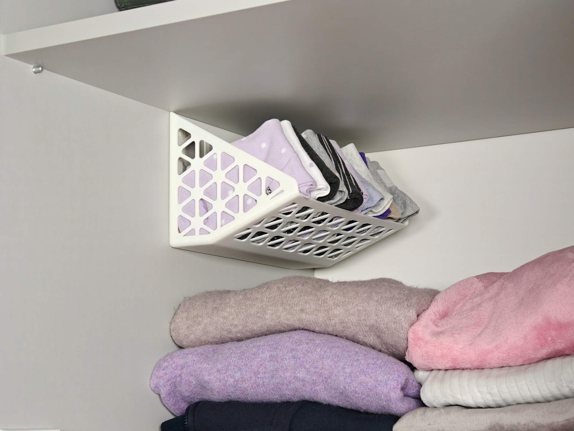 Closet side-wall mounted basket (also IKEA PAX)
