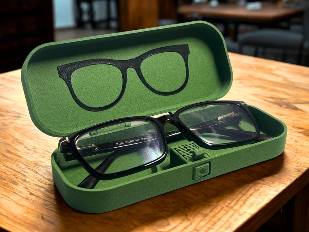 Compact Glasses Case with Spring Button - PIP
