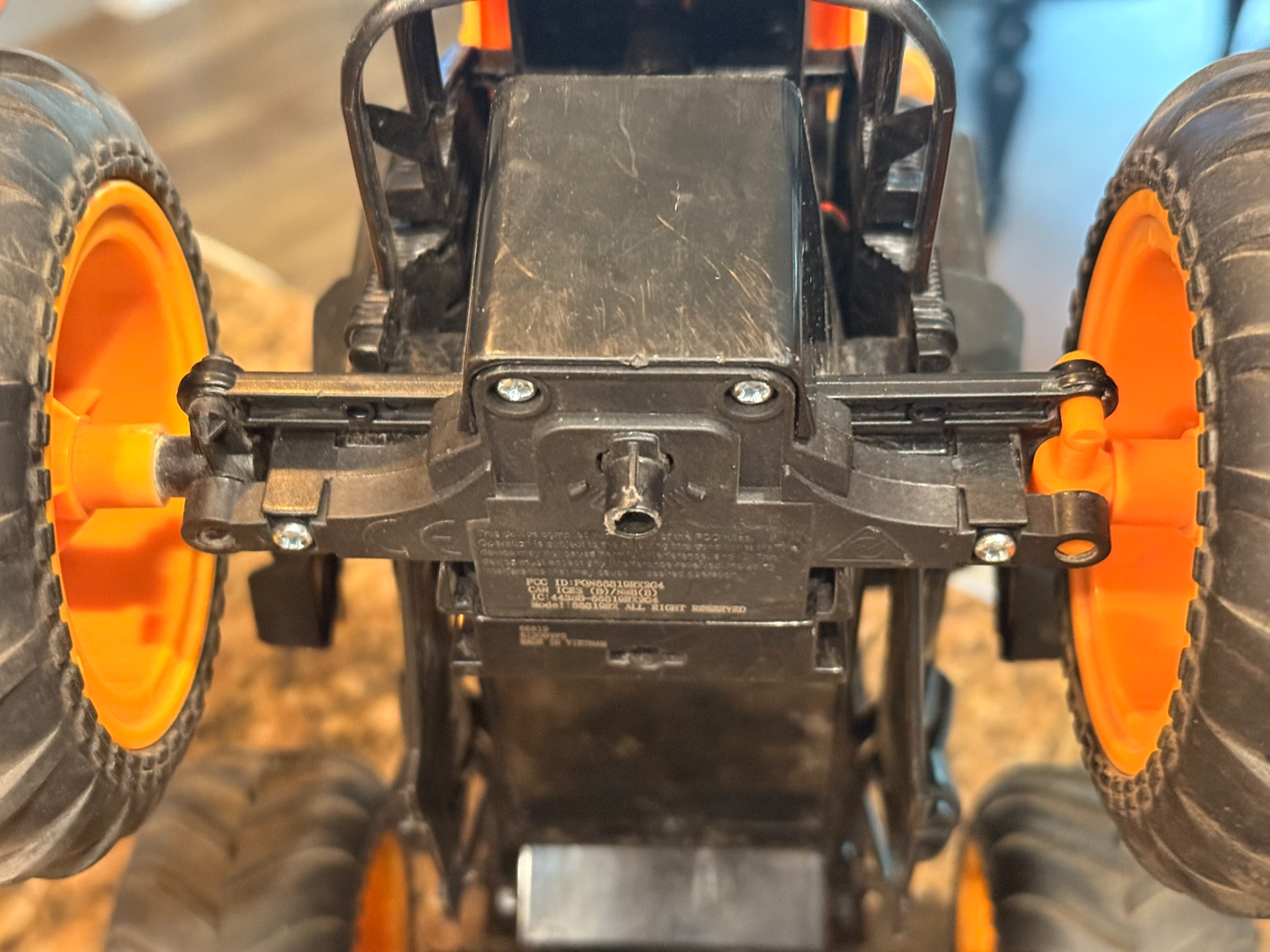 1/15 Steering Knuckle JCB Digatron Monster Truck