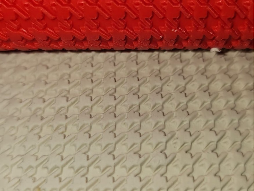 Houndstooth Elegance - Pattern Texture Roller