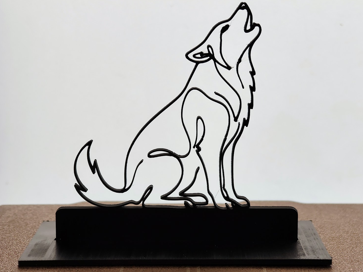 Howling Wolf Minimalist Line Art Statue & Wall Art