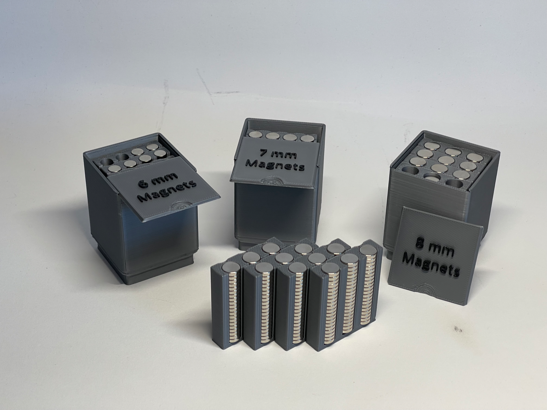 Gridifinity Magnet storage / organizer / dispenser