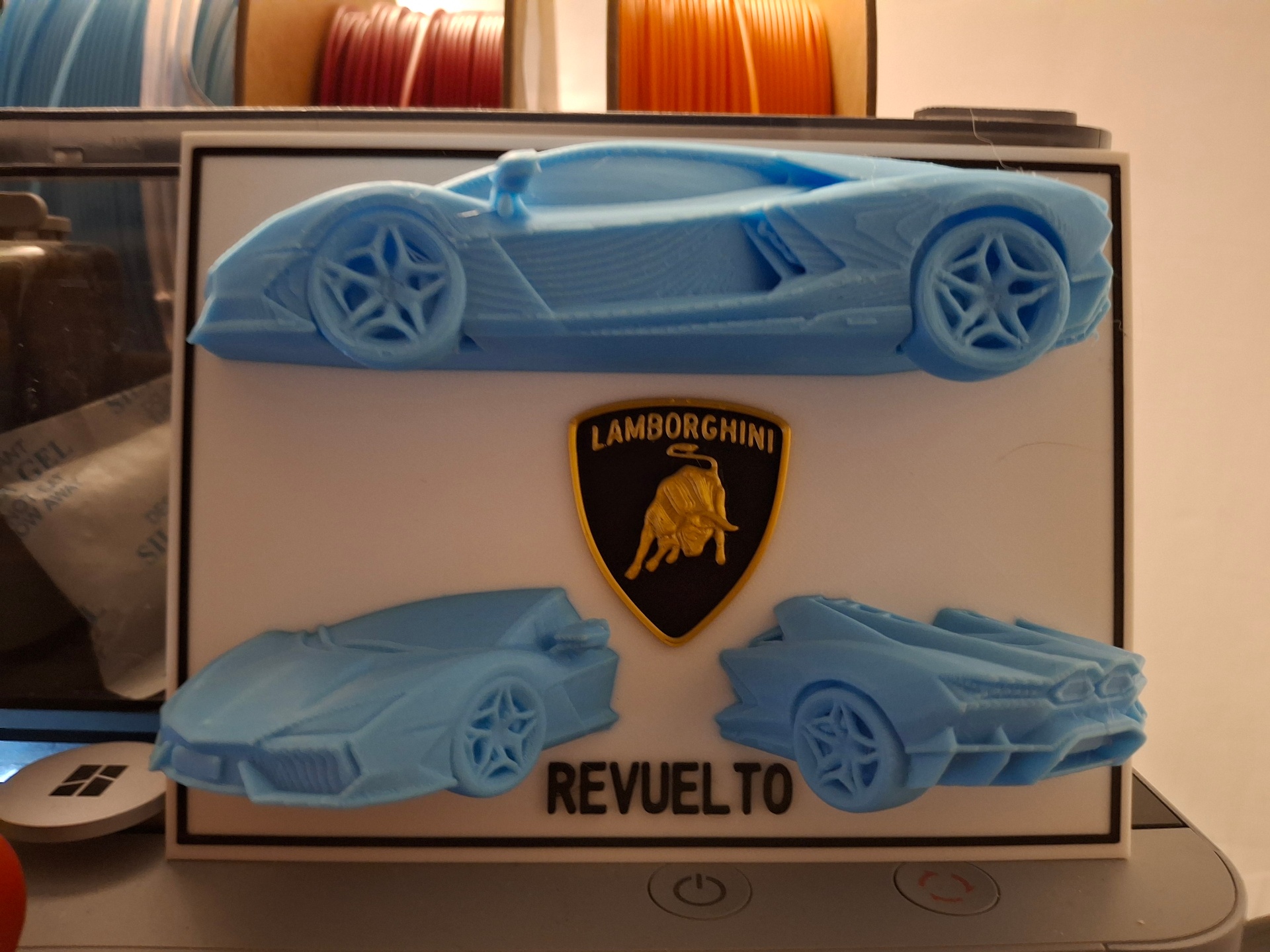 Lamborghini Revuelto