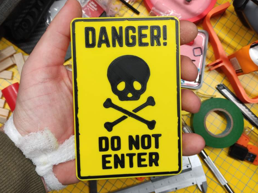 Danger do not enter - sign