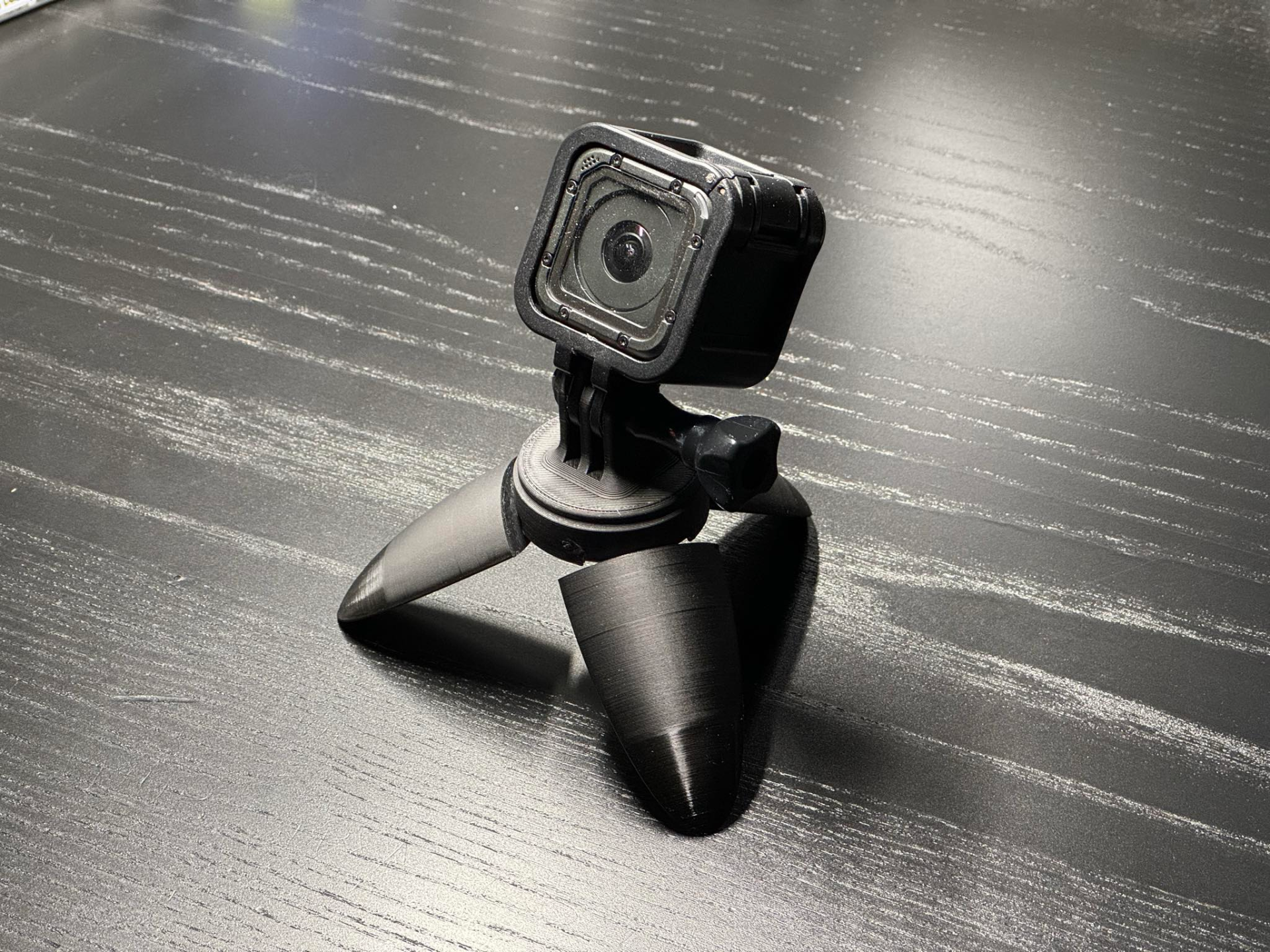 Lily Pod - Small GoPro tripod