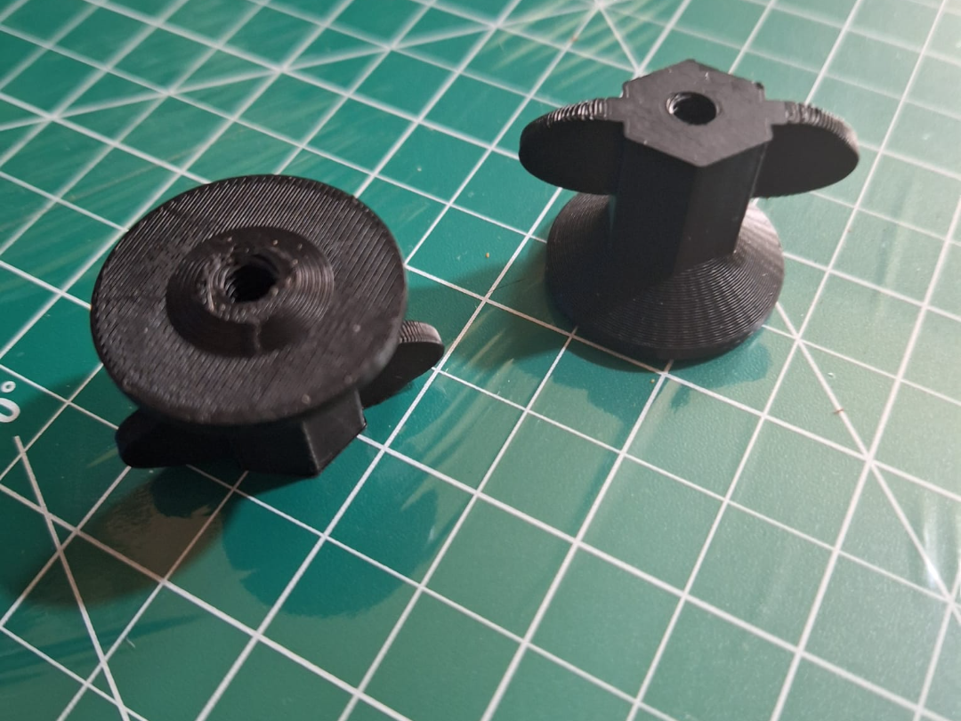 toilet seat screws M6 V2