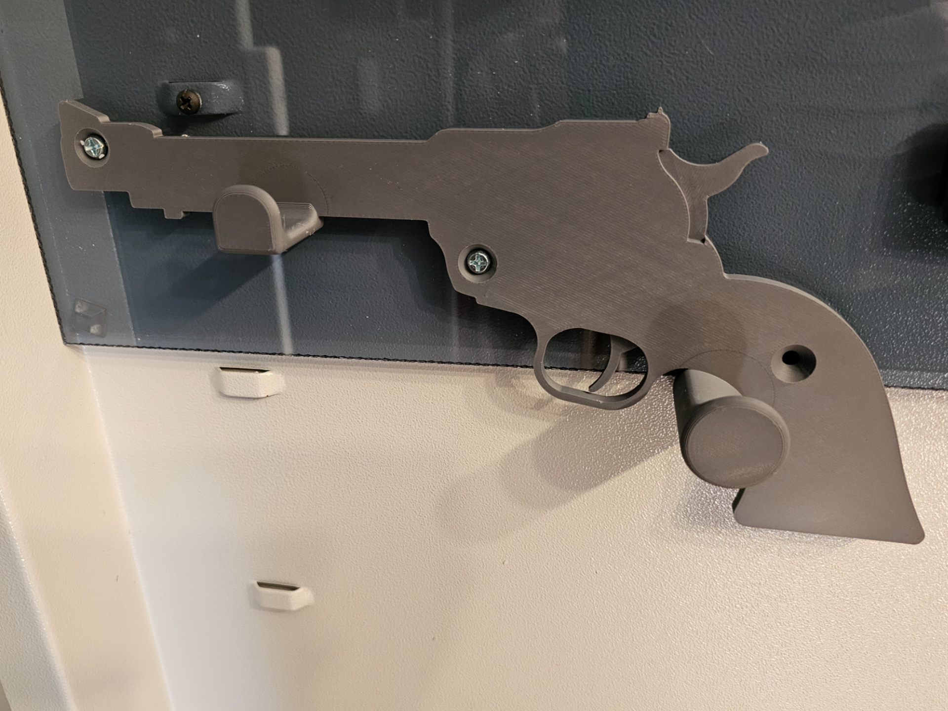 Ruger super wrangler wall/safe hanger