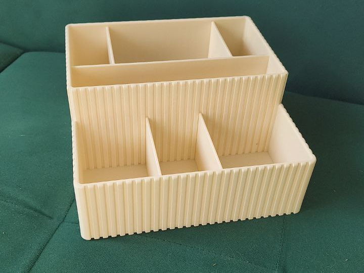 Bathroom organizer