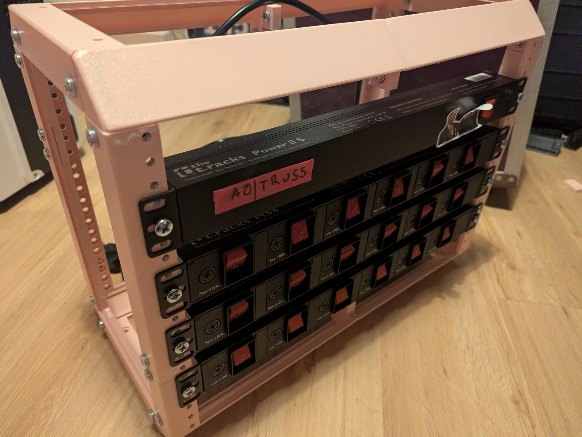 LabRax mod: 19" V1.0