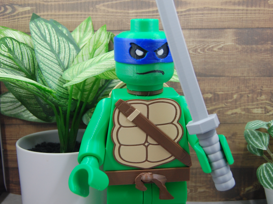 500% Brick - Ninja Turtle Leonardo