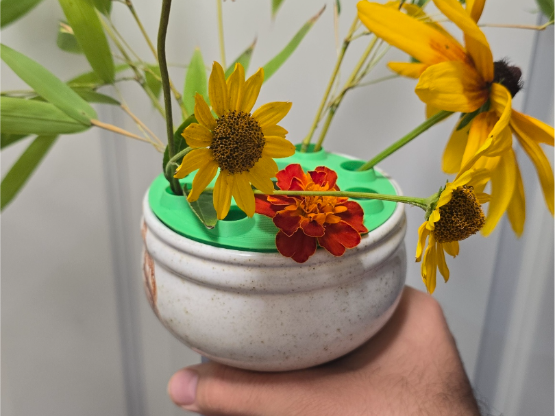 Revolver Plantholder insert for Vases