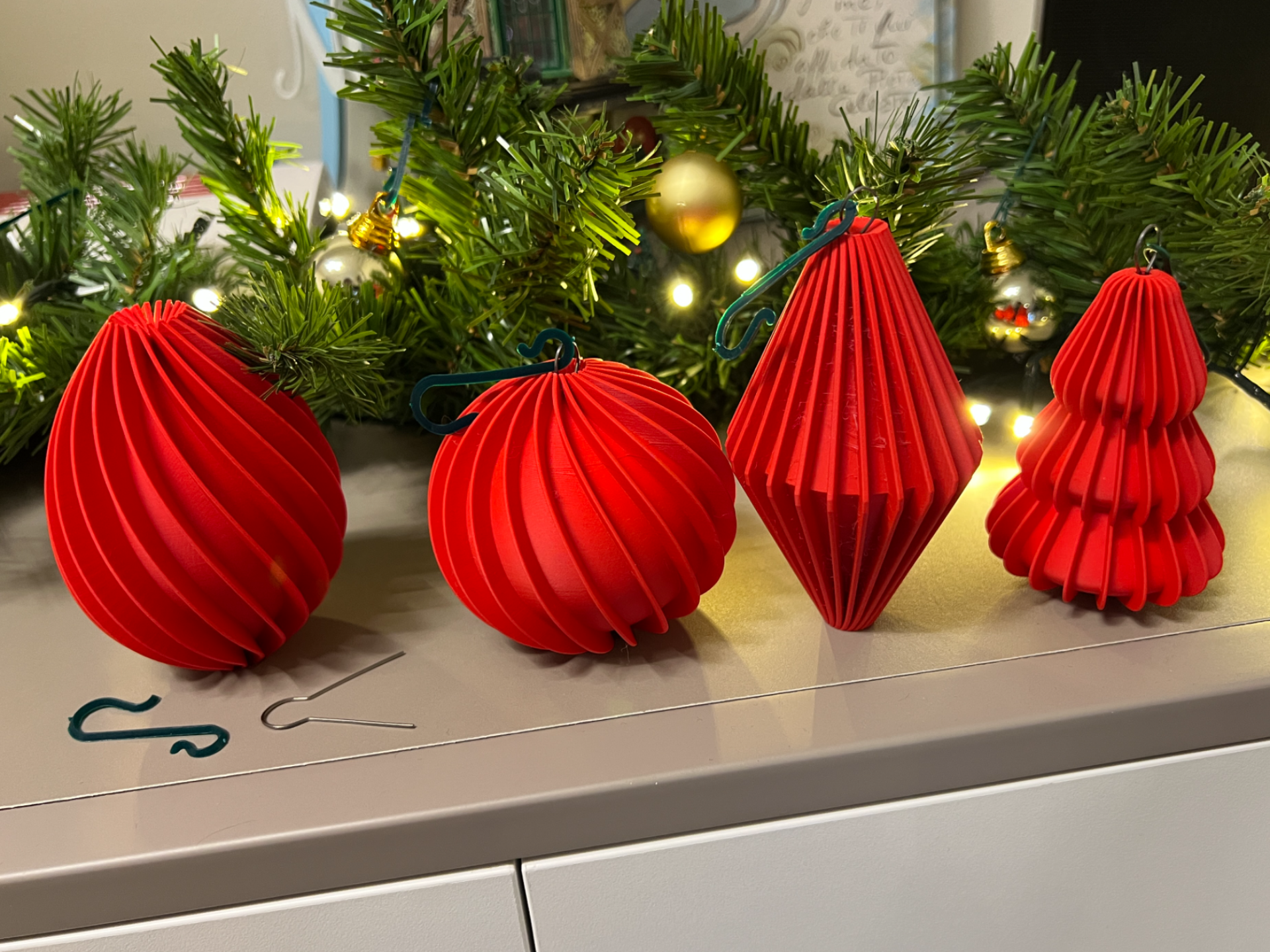 Christmas tree decorative balls