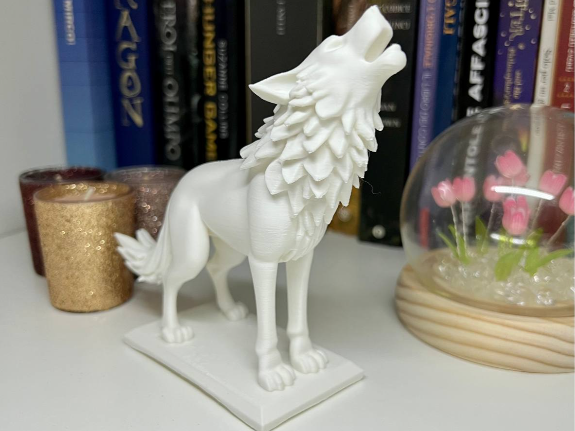 howling wolf