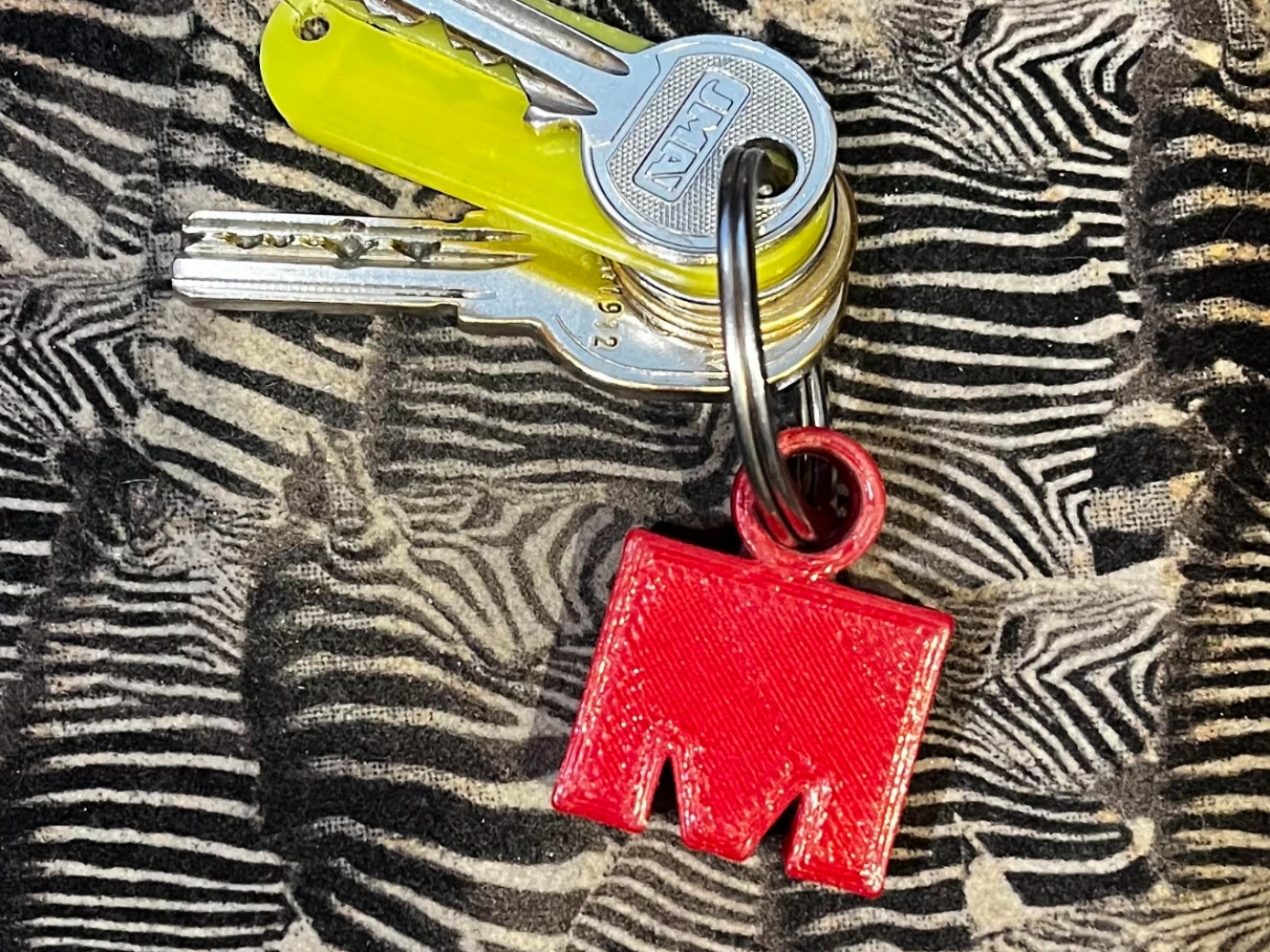 Ironman triathlon 3D key ring