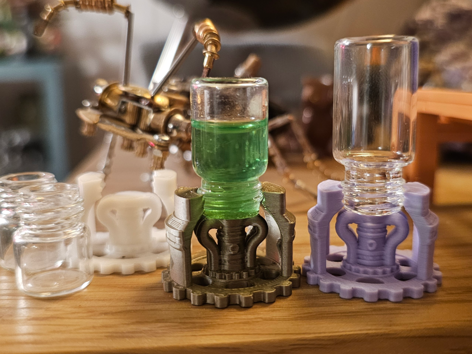 Ant Liquid Feeder - Steampunk