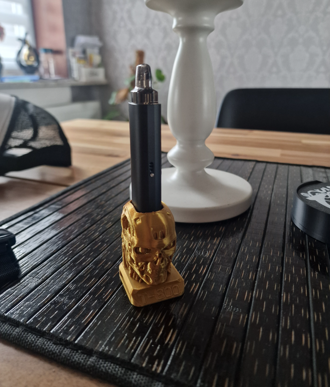 T800 Terminator Nevoks Feelin AX VAPE HOLDER