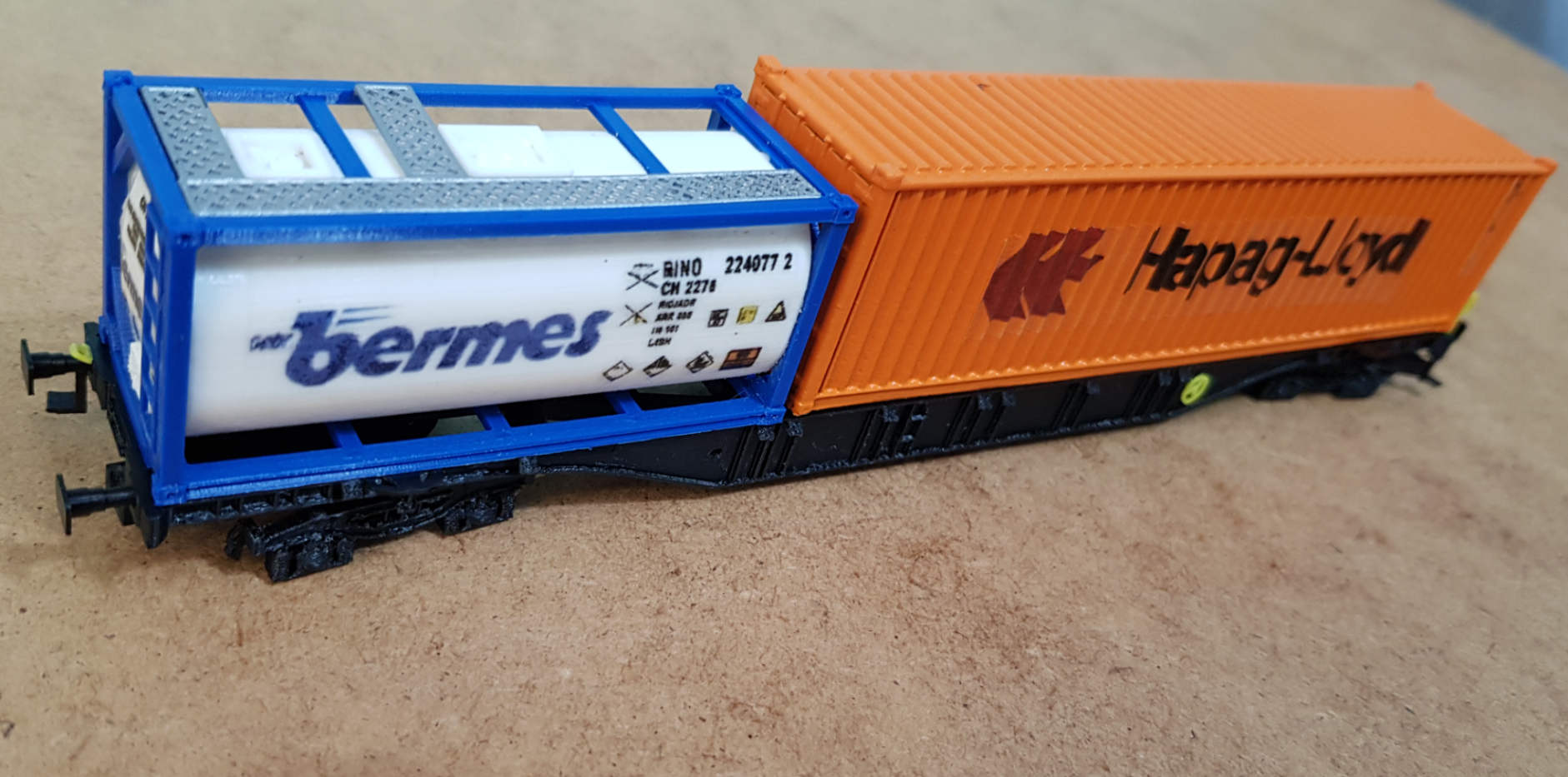 H0 Sgns 60ft Containertragwagen