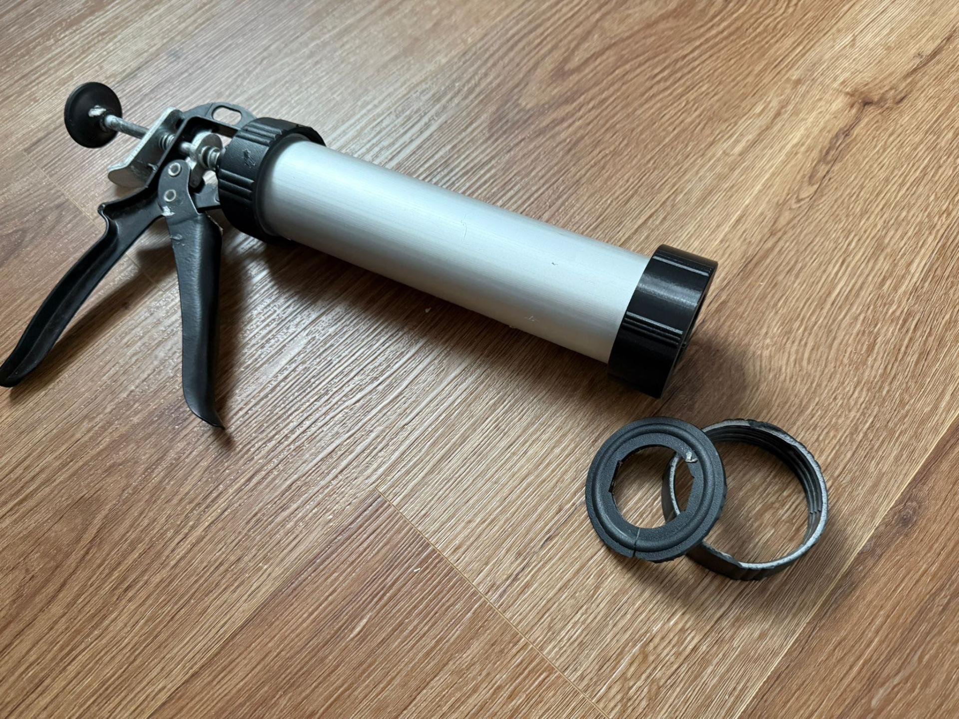 Silicon gun / Sausage Caulking front cup