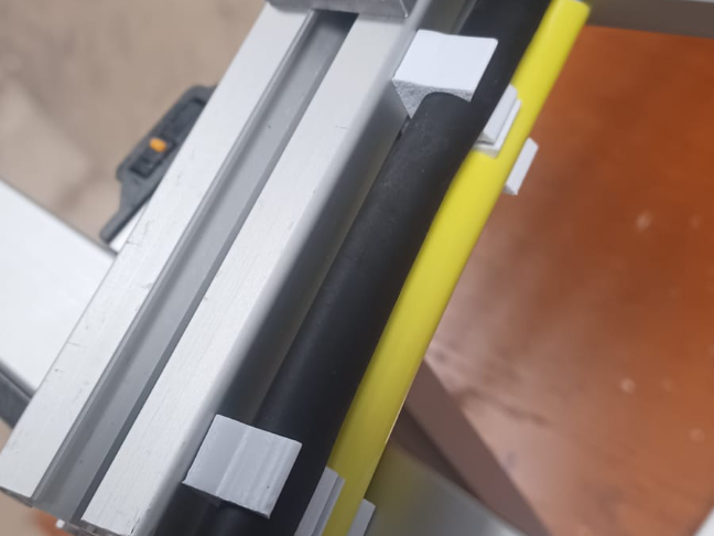 Extrusion_30x30_KabelClip_Duo