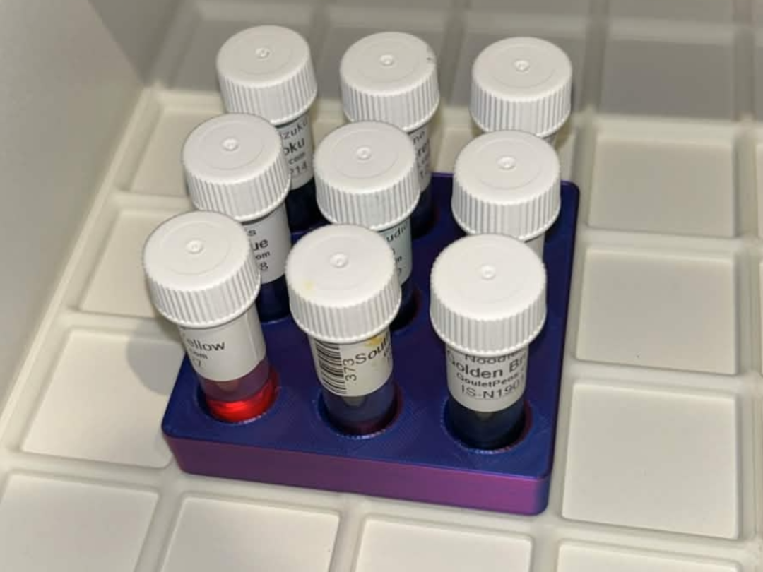 Gridfinity Ink Sample Holder