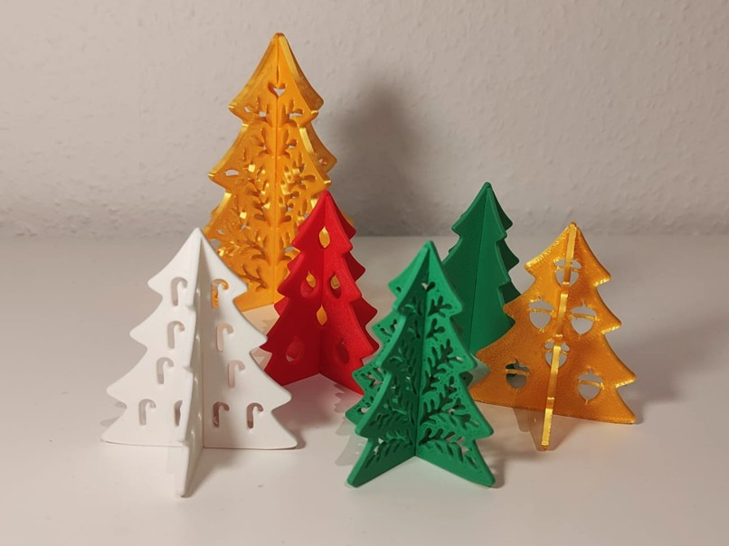 Minimalist Christmas Tree Decoration