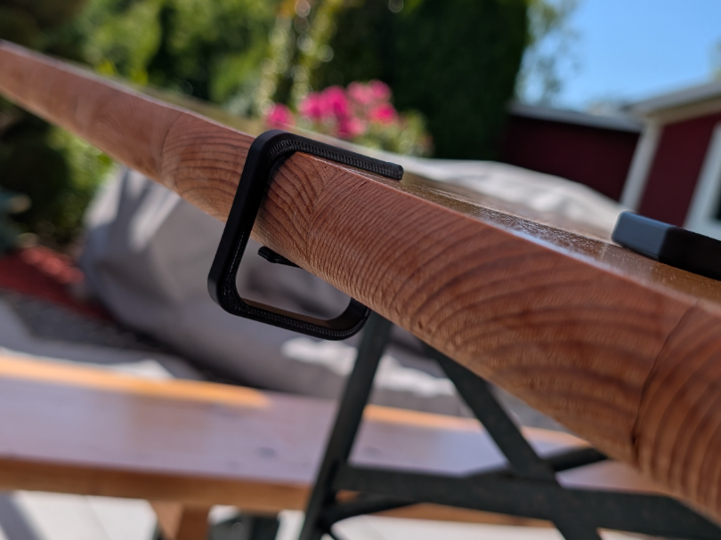 table cloth clip (Biergarnitur)