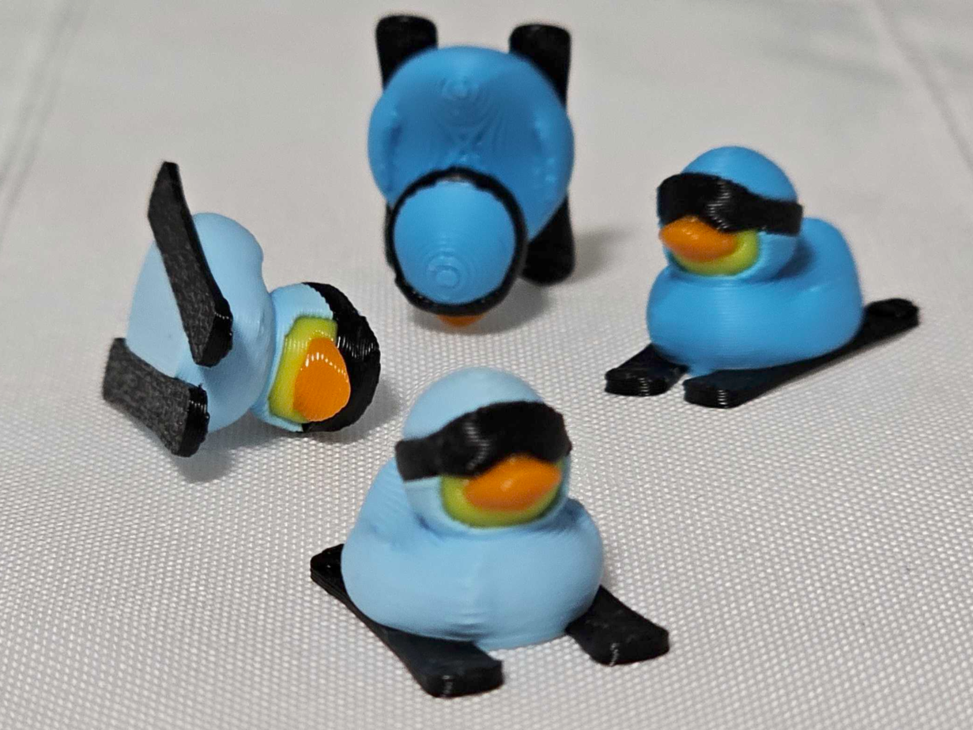 Cute little ski duck | Winter duck decor