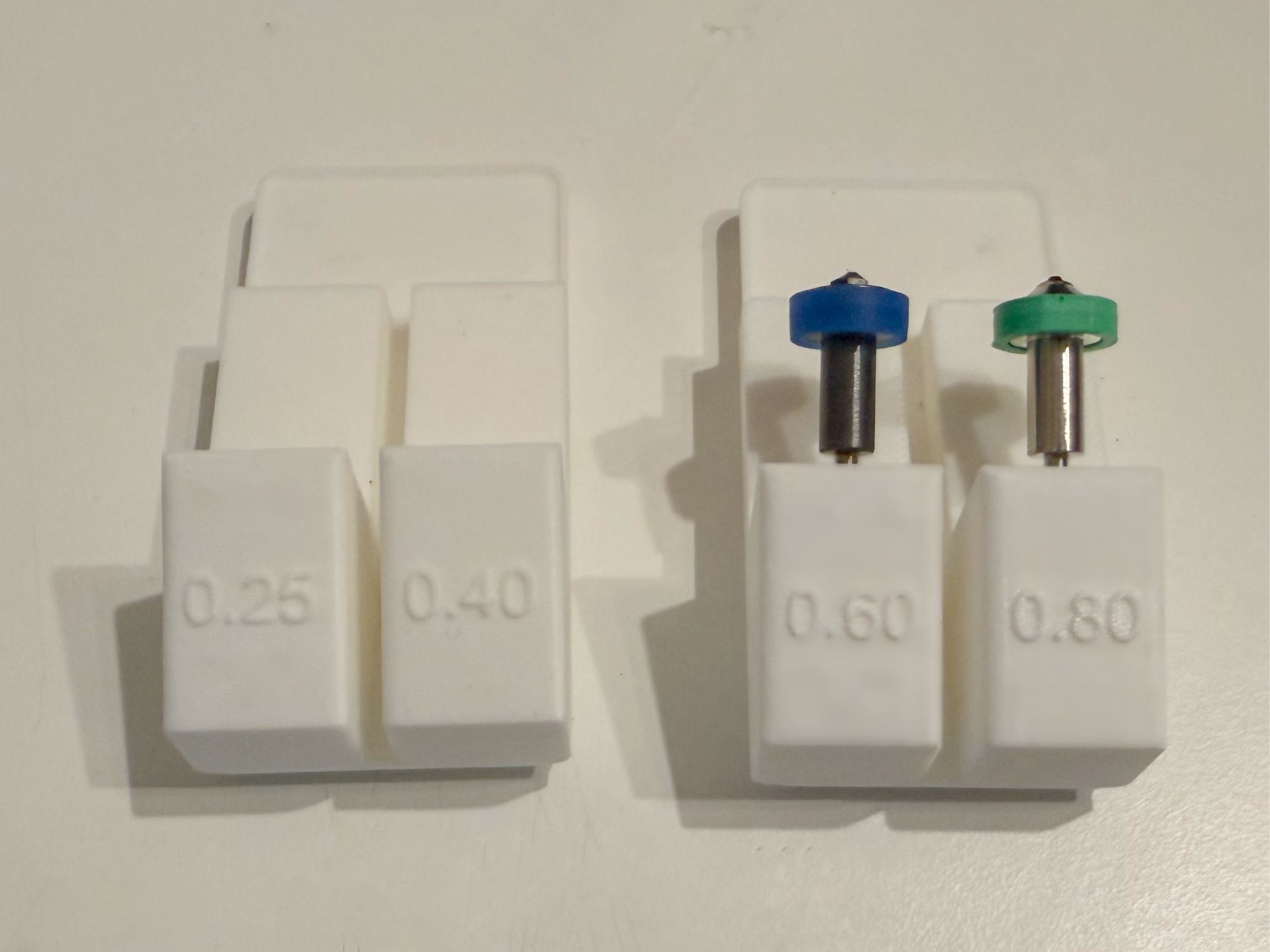 Gridfinity with Pins holder for E3D Revo Nozzles