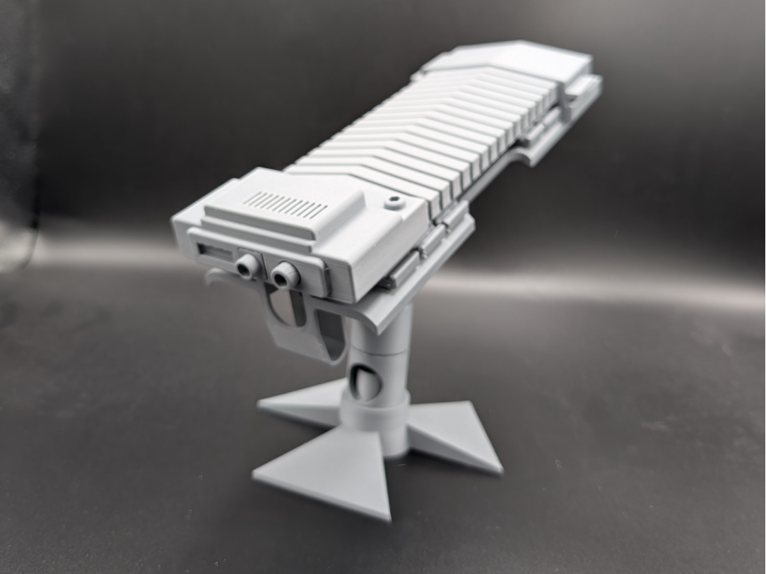 Arc Raiders Shield (light)