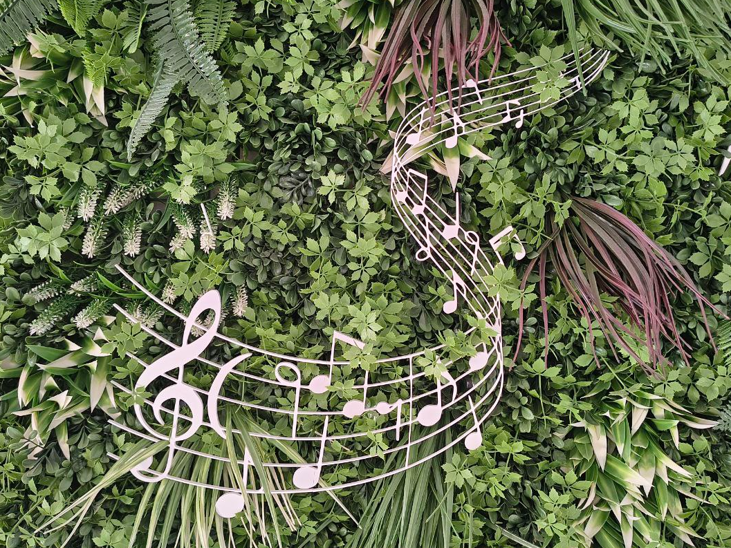 Musical Decoration for walls or vertical greenery