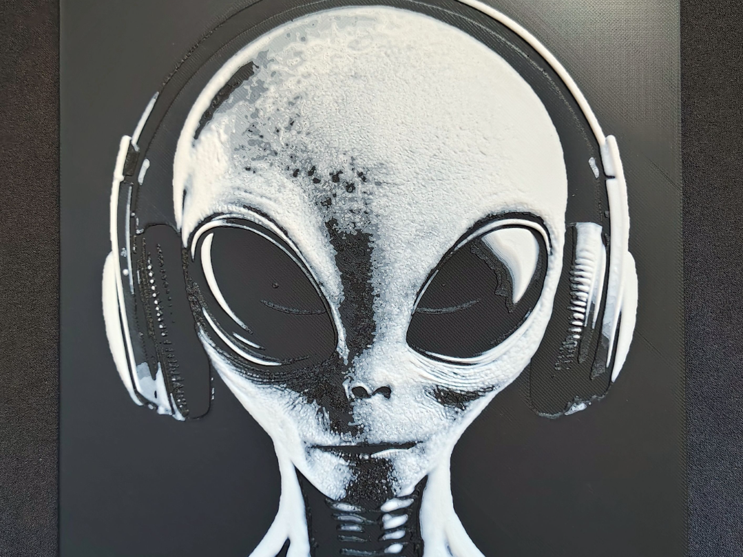 ExtraTerrestrial IV. HueForge