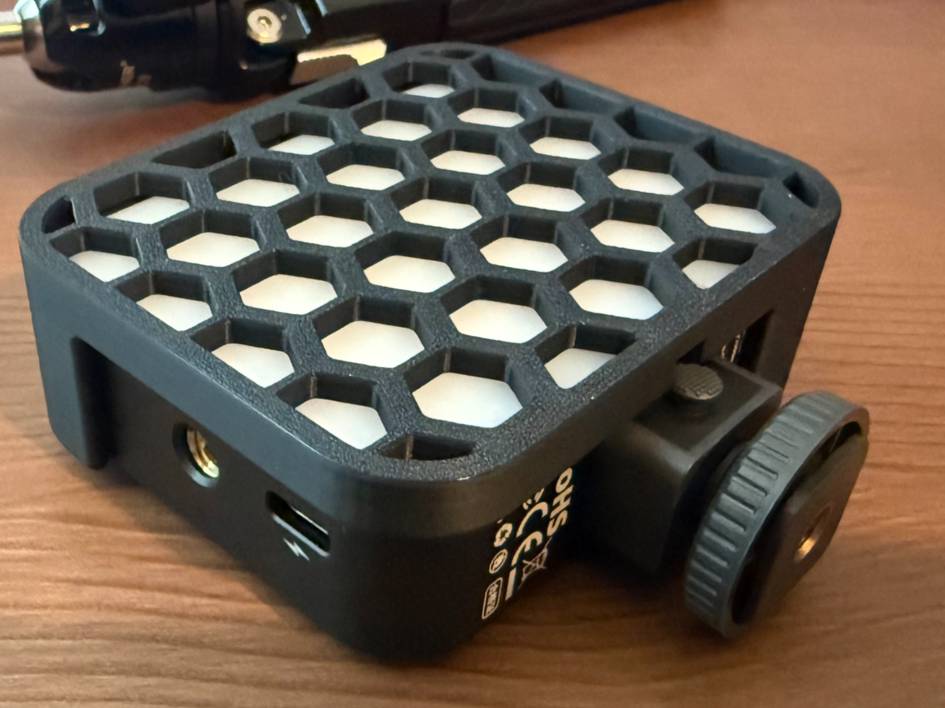 Small Rig P108 Pro Egg Crate Diffuser