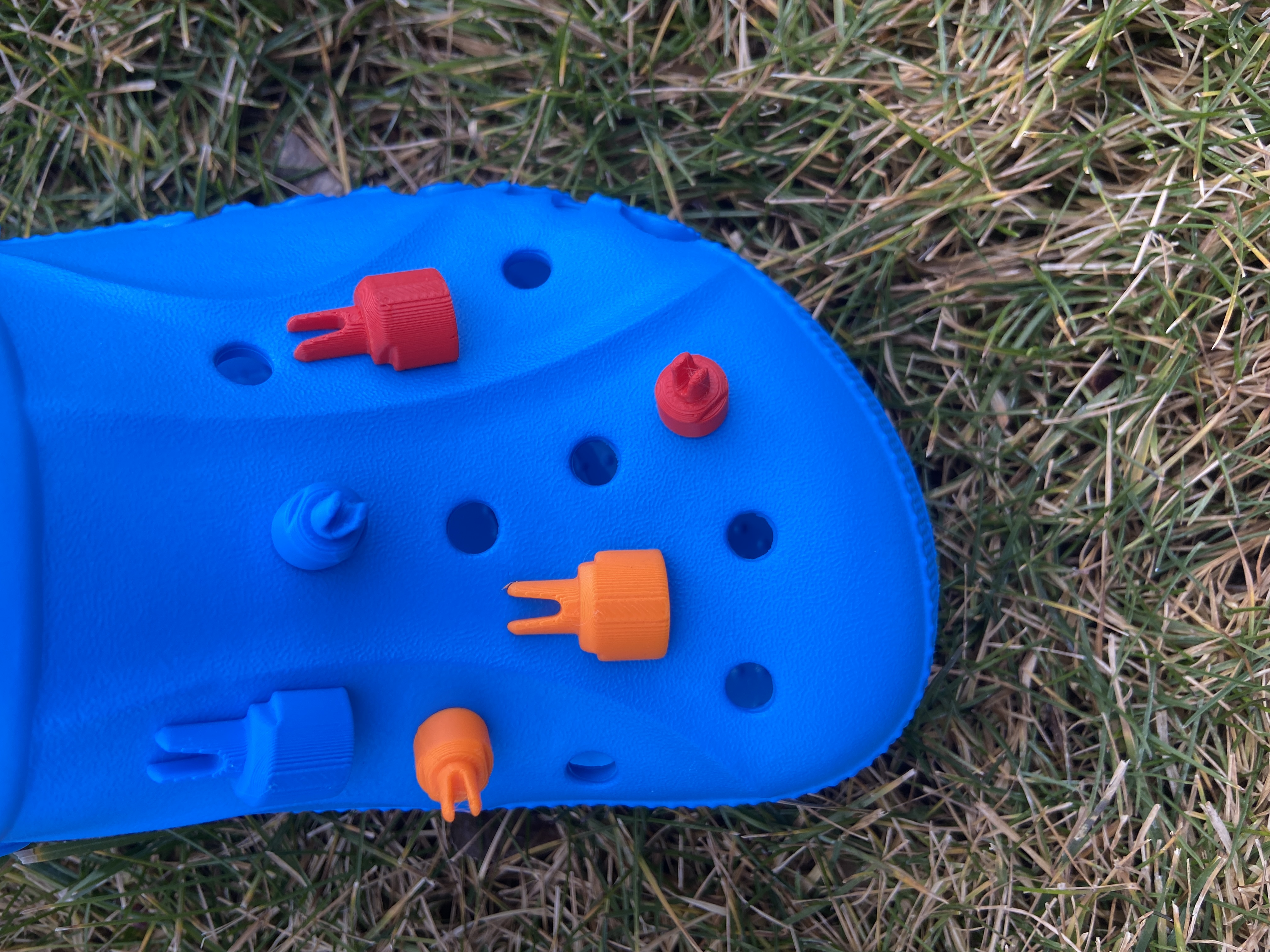 Vex IQ Mix and Match Pin Shoe Ornaments
