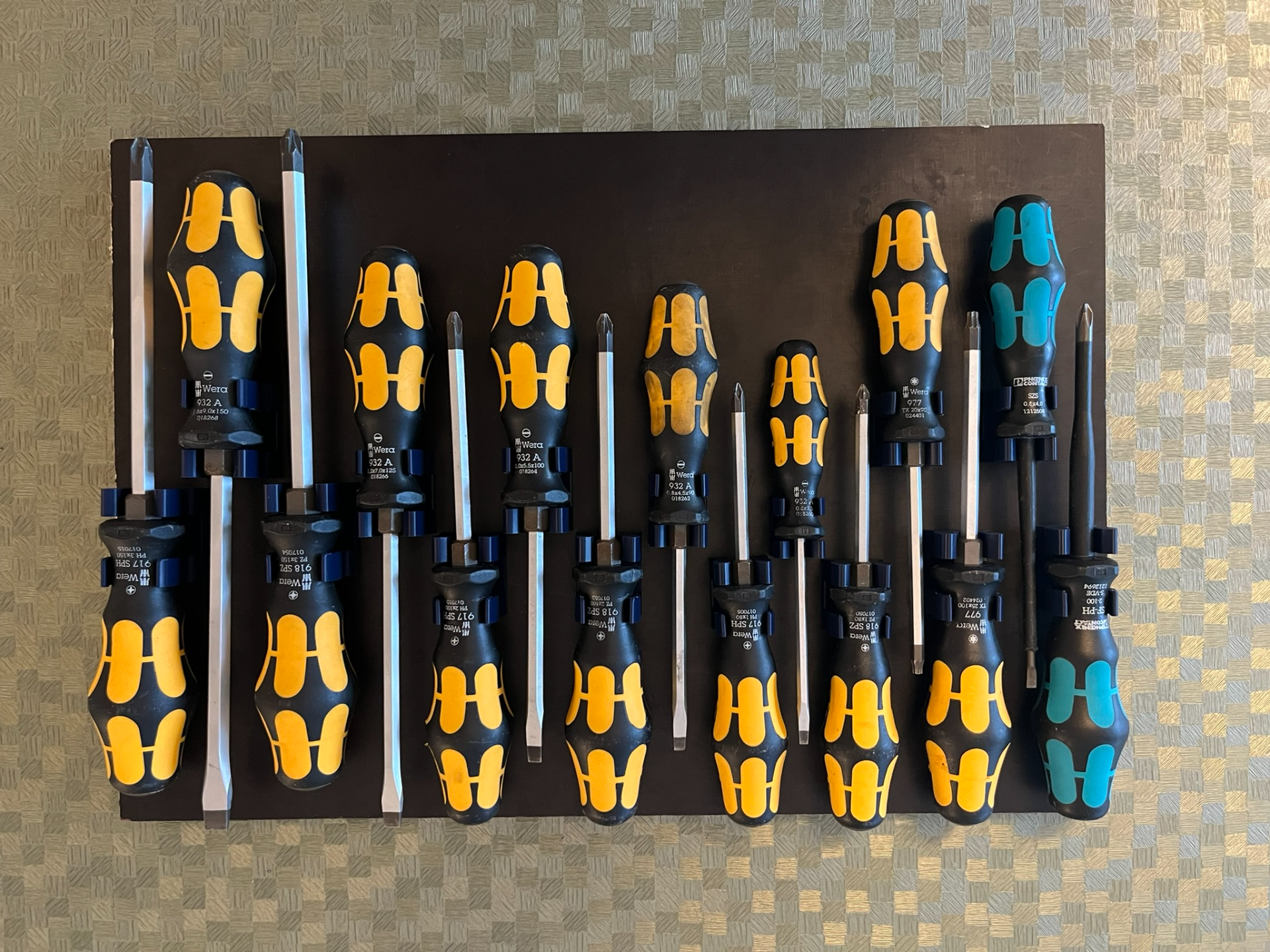 Screwdriver Holder – Wera & Phoenix Contact