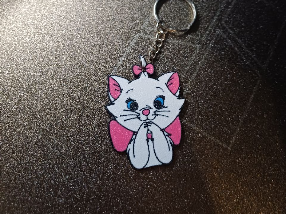 Cat marie Disney keychain
