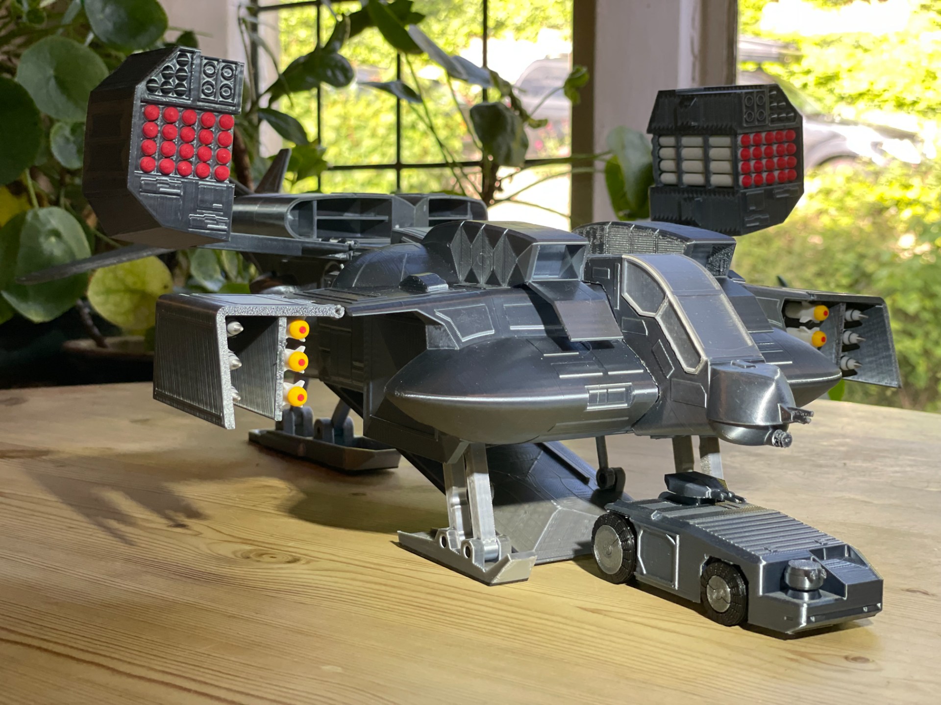 UD-4 Dropship from Aliens (80% Remix)