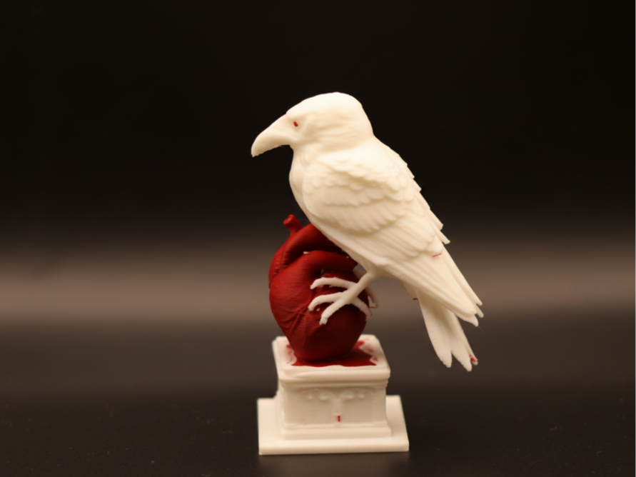 Raven Heart – Symbolic Sculpture